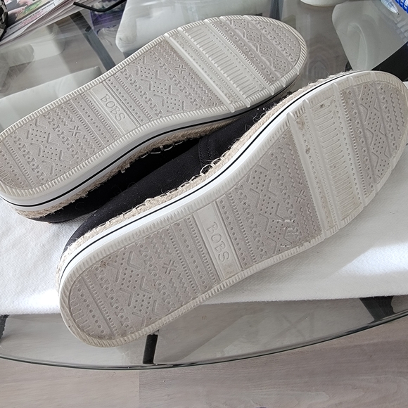 Black Canvas Espadrille Slip-Ons - Picture 8 of 8